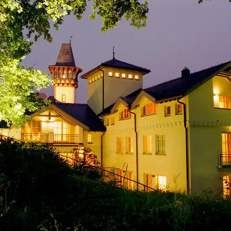 Monte Vino Hotel 4*