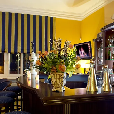 Monte Vino Hotel 4*