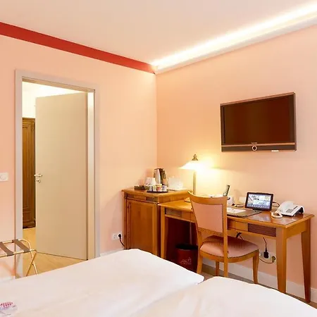 Monte Vino Hotel 4*