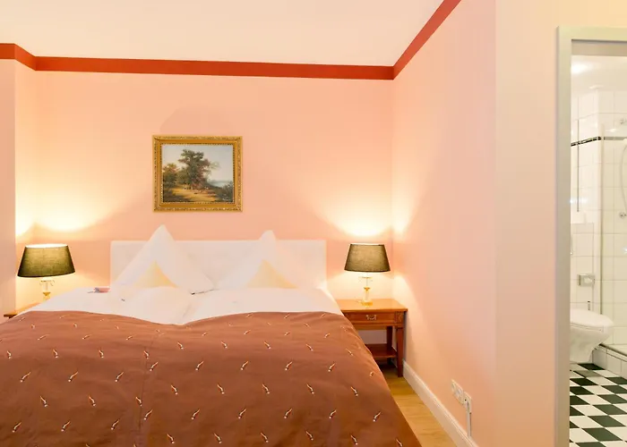 Monte Vino 4* بوتسدام